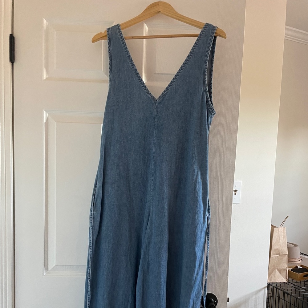 Demin jumpsuit no label